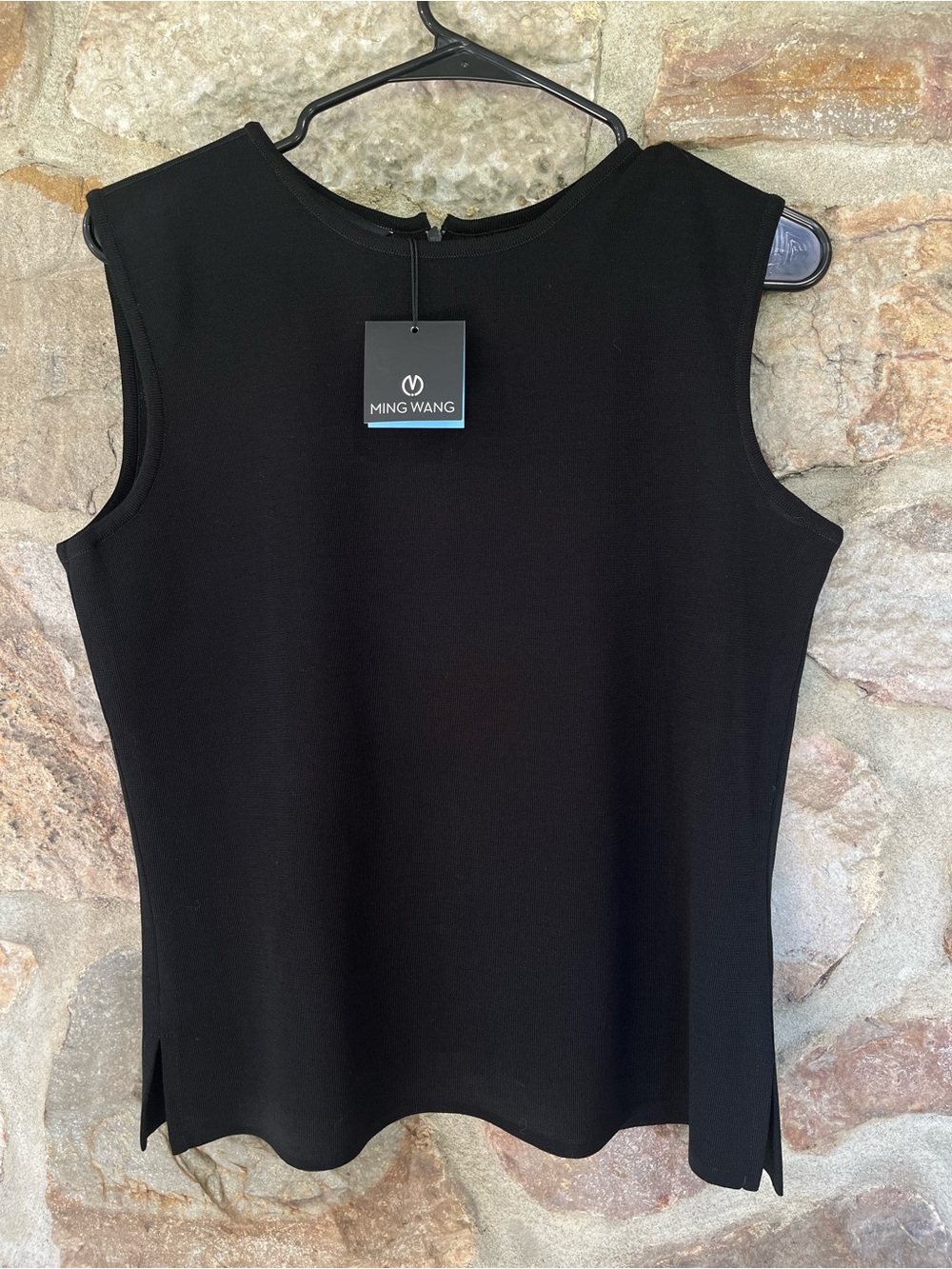 NWT Ming Wang Black Knit Sleeveless Tank Top Side Slits size medium